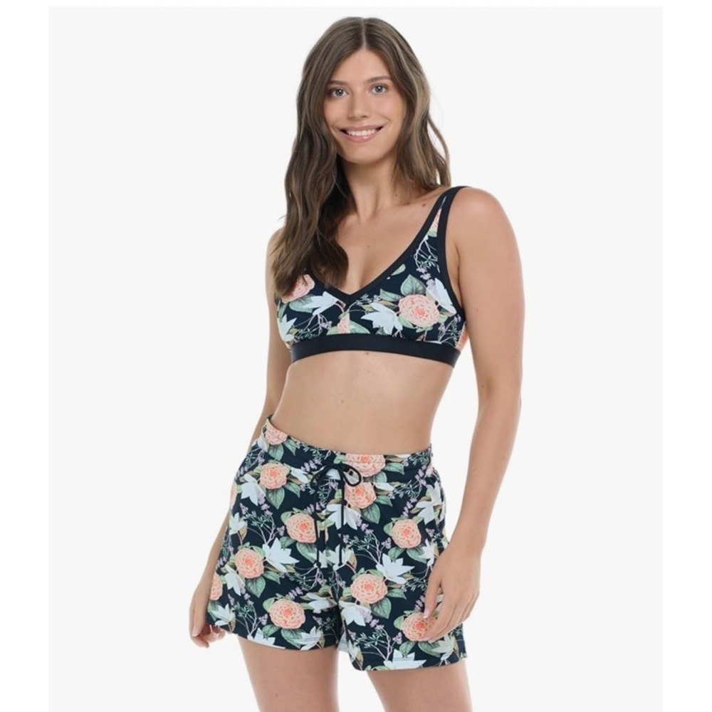 Skye Women's Standard Coletta Swimsuit Cover Up Shorts S/ P Floral